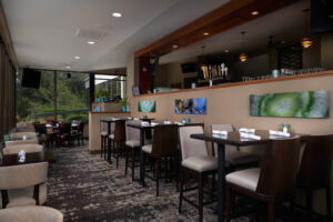 Sea Glass Bistro & Lounge - Newport