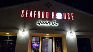 Seafood House Quan Oc - Sacramento