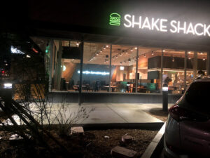 Shake Shack - Woodland Hills