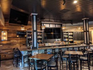 Social House Kitchen & Bar - Bakersfield