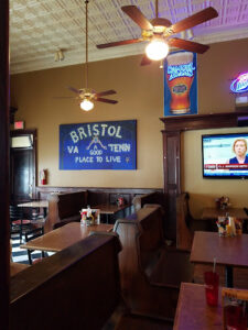 Stateline Bar & Grille - Bristol