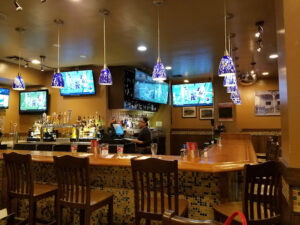 The Crossing Grill & Bar - Yuma