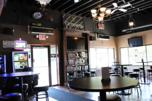 The Library Bar - Bourbonnais