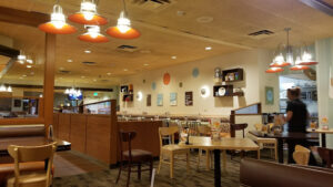 Village Inn - Altoona