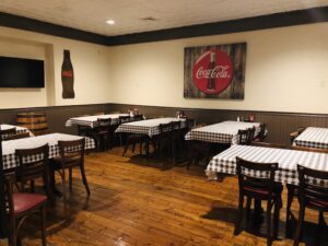 WHISKEY TRAIL BBQ & STEAKHOUSE - Tullahoma